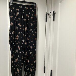 NWT Women's Jogger Pants Size XS